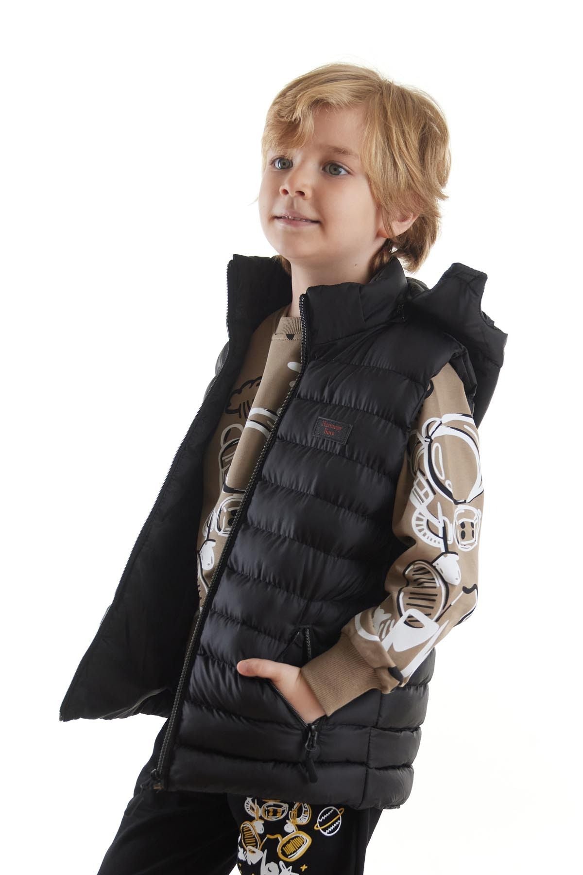 Boy's Fashion Trend Hooded Inflatable Vest Ak215051