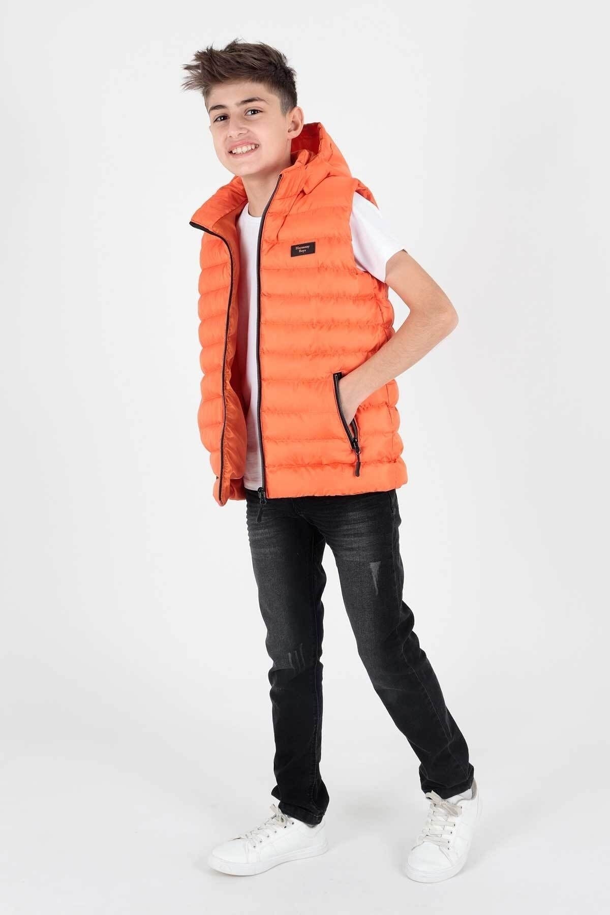 Boy's Fashion Trend Hooded Inflatable Vest Ak215051