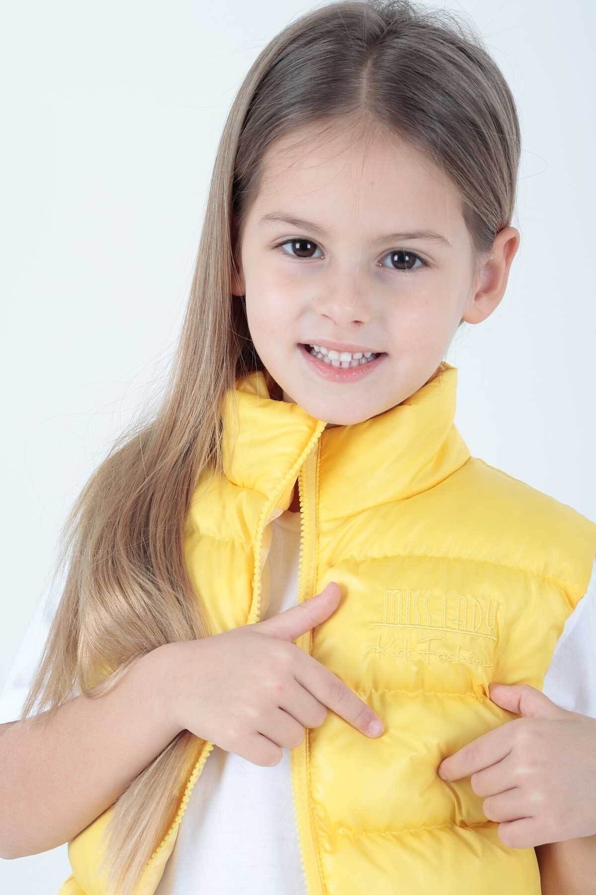 Girl's Embroidered Trendy Patterned Inflatable Vest without Hood Ak216869