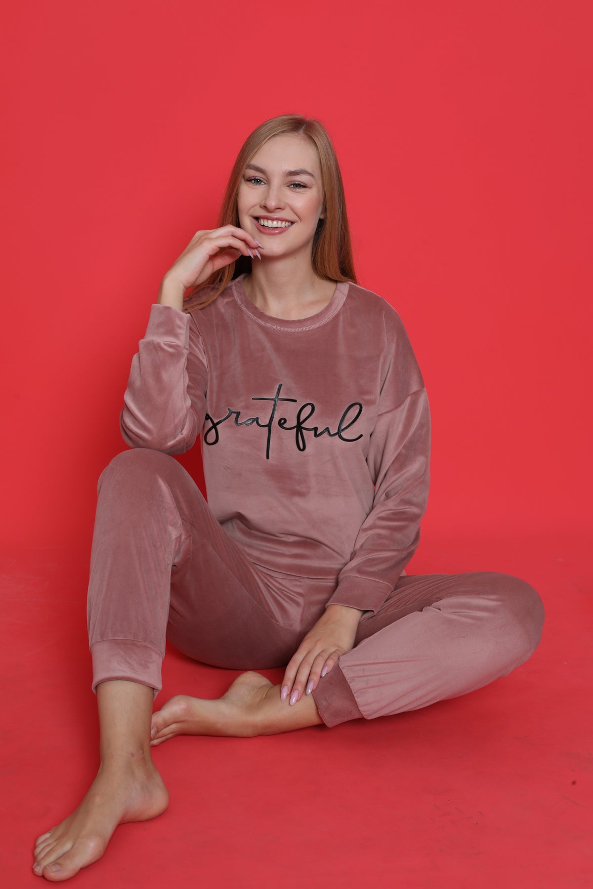 Genç Kadın Pijama Takımı Fransız Kadife Paça Kol Manşetli Kışlık Mevsimlik W20462253